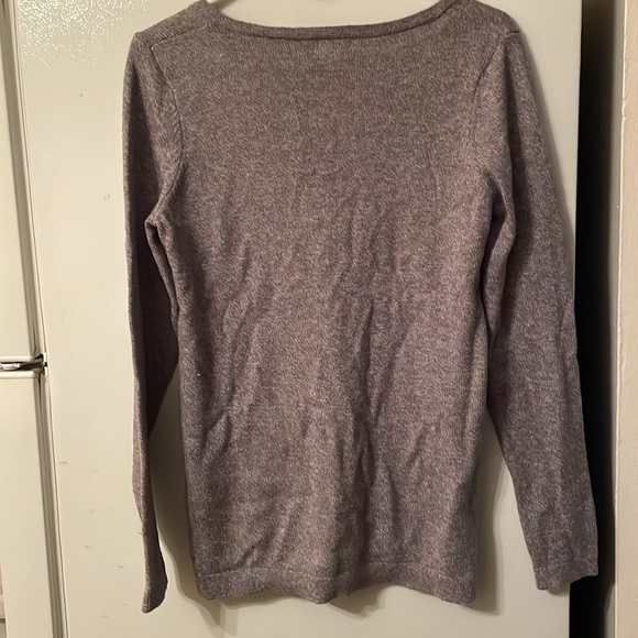 Old Navy Heather Gray Knit Sweater Medium - Picture 3 of 3